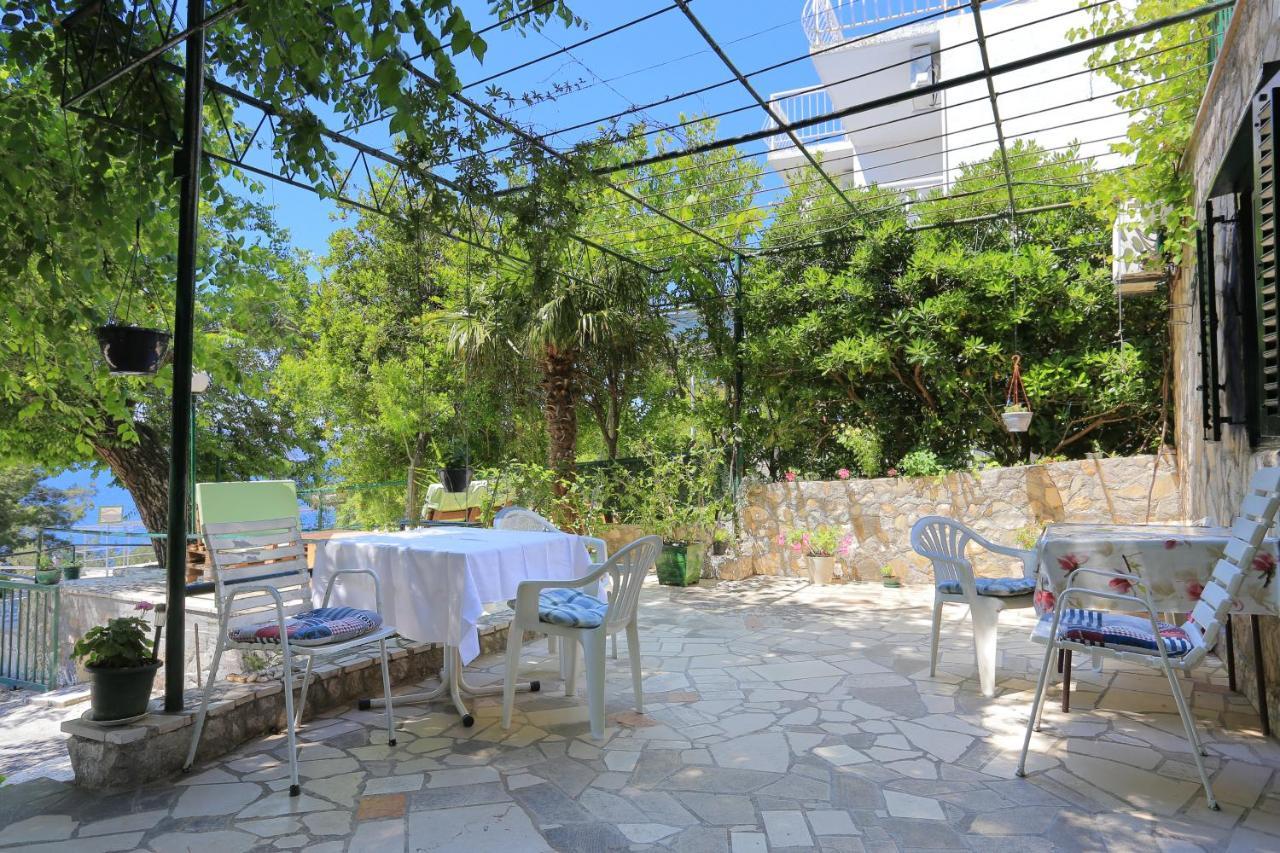 Apartments By The Sea Lokva Rogoznica, Omis - 18638 Bagian luar foto