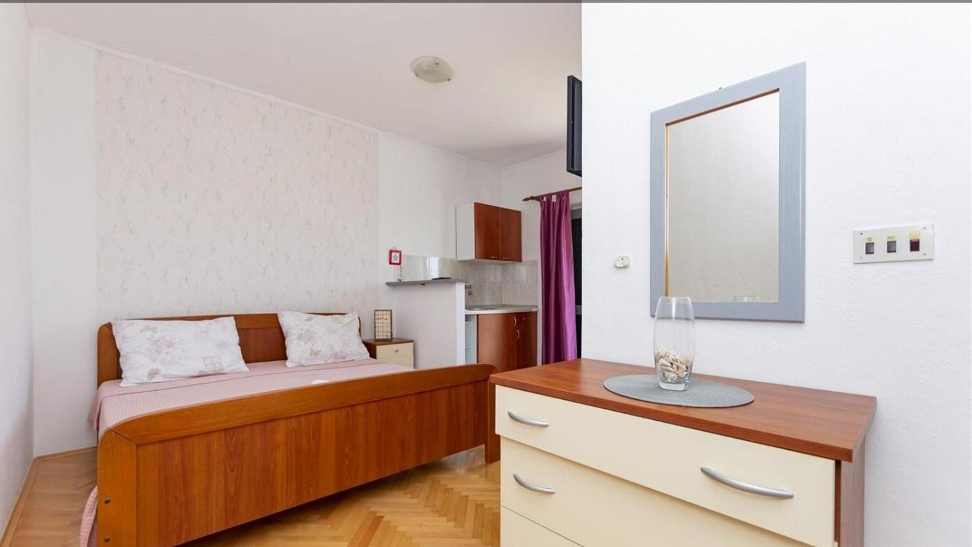Apartments By The Sea Lokva Rogoznica, Omis - 18638 Ruang foto